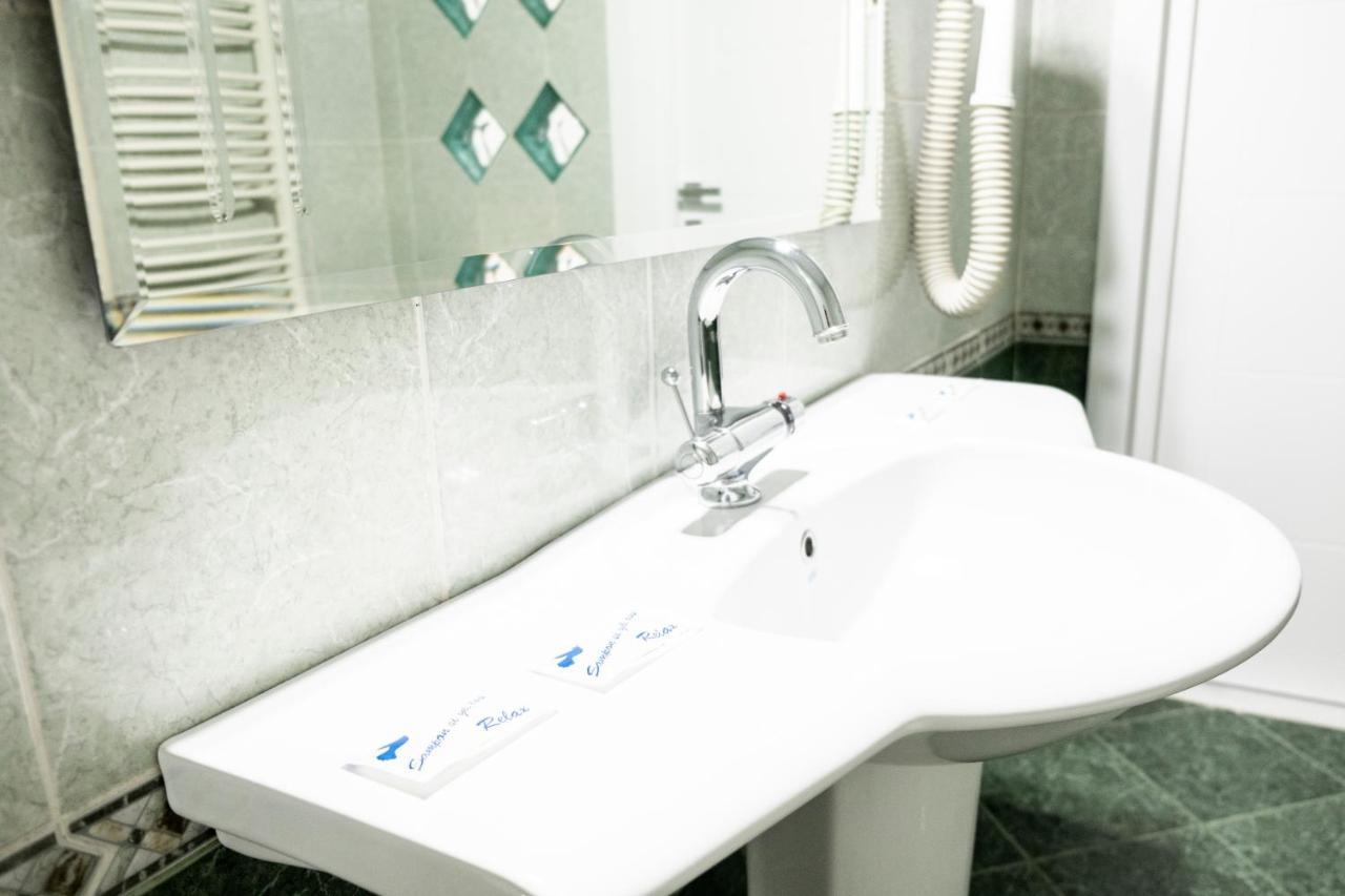 Casa Gabriela Hotel Букурещ Екстериор снимка
