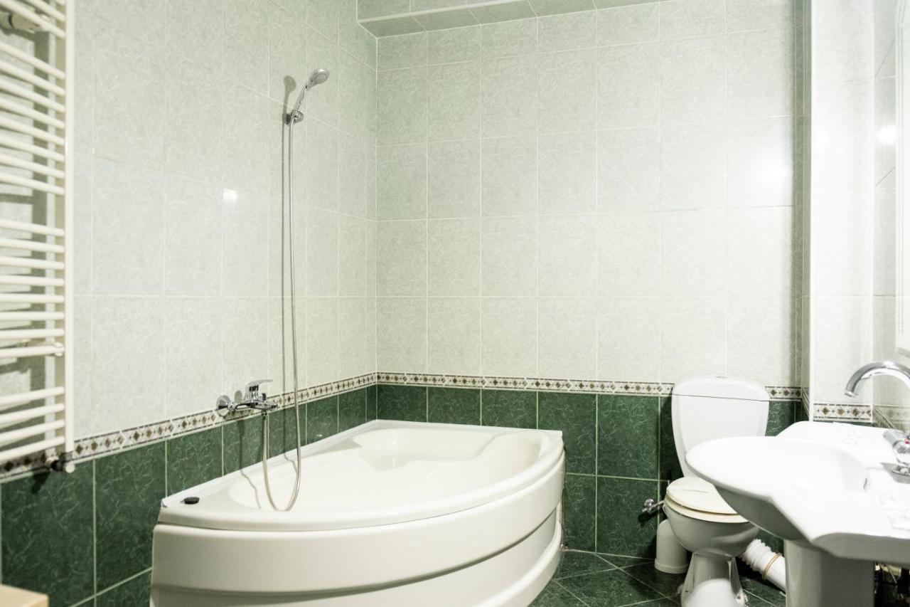 Casa Gabriela Hotel Букурещ Екстериор снимка