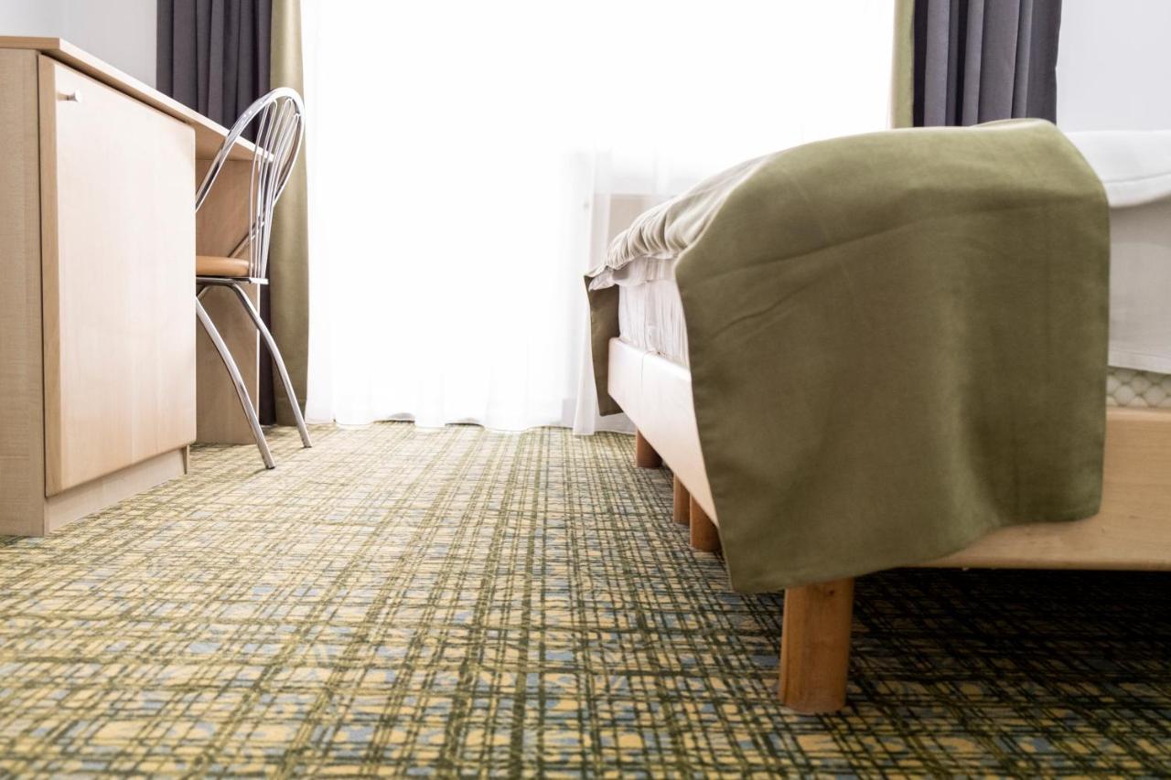 Casa Gabriela Hotel Букурещ Екстериор снимка