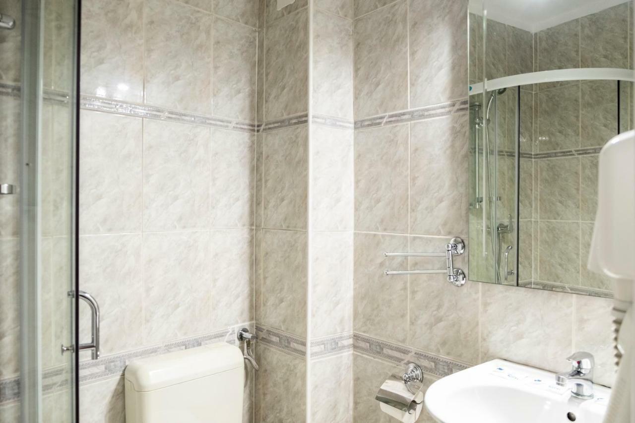 Casa Gabriela Hotel Букурещ Екстериор снимка